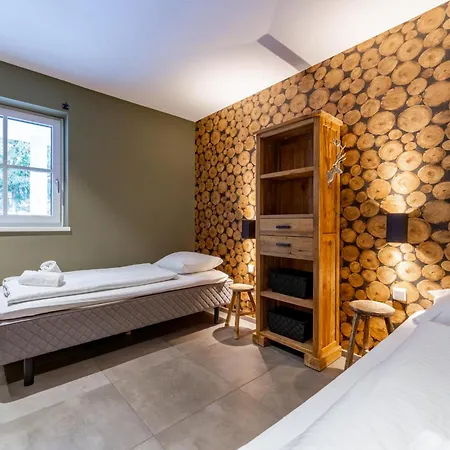 Holiday home Schneeloewe Xl