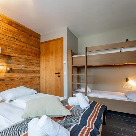 Holiday home Schneeloewe Xl *